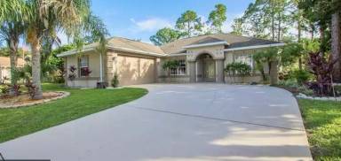 Main picture of 92 Belleaire Dr