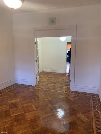 Main picture of 7423 10th Ave