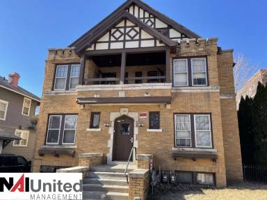 Main picture of 2111 Grandview Blvd
