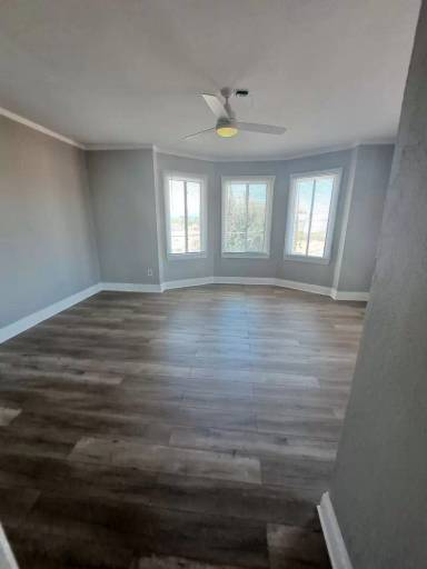 Main picture of 5800 Walnut St