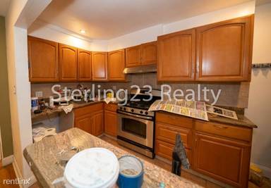 Main picture of 2045 28th St
