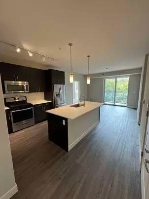Main picture of 15 Parkway North Blvd