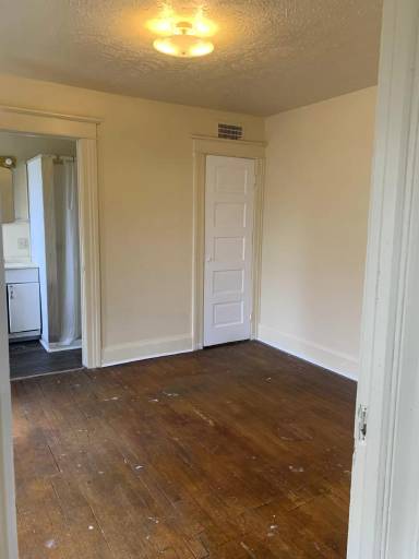 Main picture of 415 N 2nd St