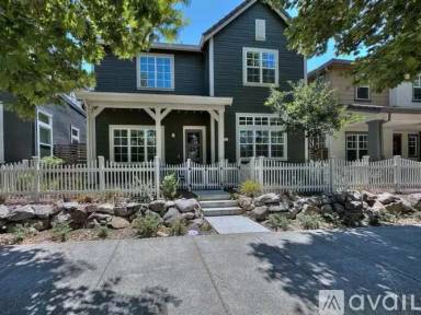 Main picture of 3772 Stanley Blvd