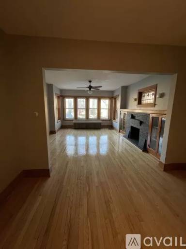 Main picture of 3306 N Avers Ave