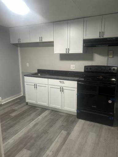 Main picture of 330 Mechanic St