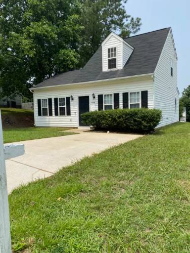 Main picture of 600 Parkander Ct