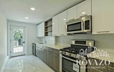 Main picture of 138 Broadway