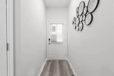 Main picture of 2904 Cannes Cir SW
