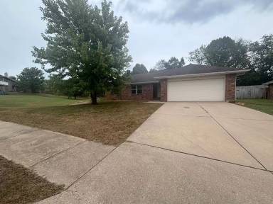 Main picture of 4048 W Hillside Way