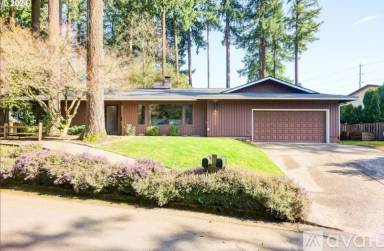 Main picture of 14525 SW Forest Dr