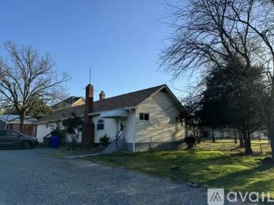 Main picture of 14065 Travilah Rd