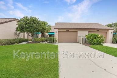 Main picture of 6085 Clubside Dr