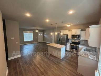 Main picture of 1350 Cupboard Trl