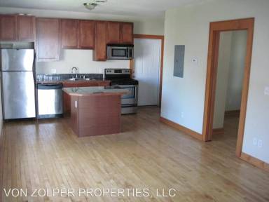 Main picture of 2608 N Bartlett Ave