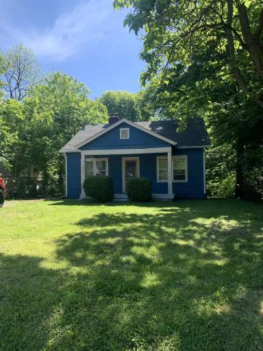 Main picture of 1427 Meridian St