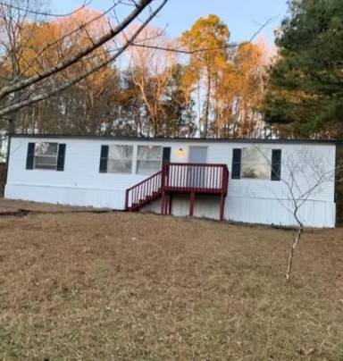 Main picture of 152 W Lakeview Dr