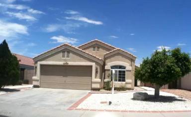 Main picture of 860 E Laredo St