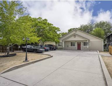 Main picture of 496 Highland Ave