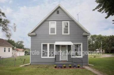 Main picture of 1904 S 8th St
