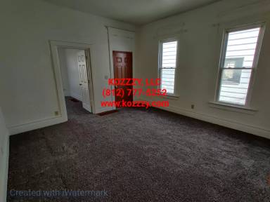 Main picture of 407 E Michigan St