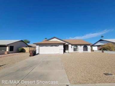 Main picture of 8708 W Diana Ave