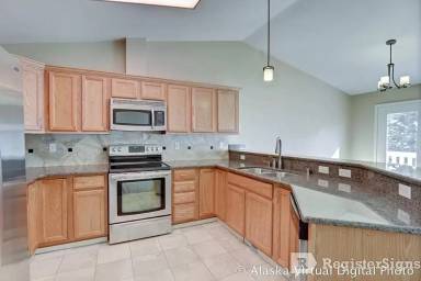 Main picture of 19970 Driftwood Bay Dr