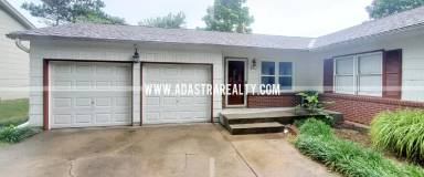 Main picture of 8440 Grandview Ln
