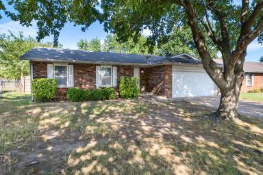 Main picture of 14034 S Poplar Pl