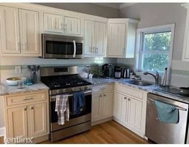 Main picture of 43 Rogers St