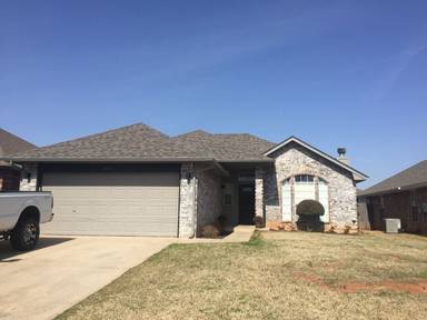 Main picture of 12311 SW 13th St