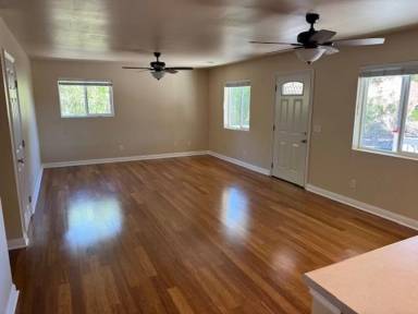 Main picture of 2462 Cielo Vista Rd