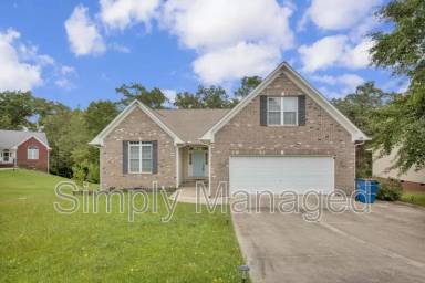 Main picture of 121 Oakmont Dr