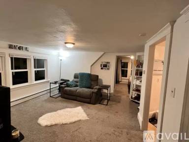 Main picture of 303 Grand Ave