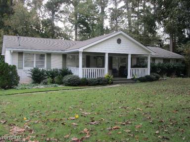 Main picture of 1768 Brockett Rd