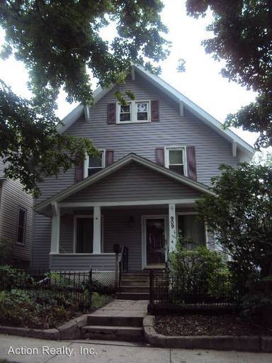 Main picture of 909 5th Ave N