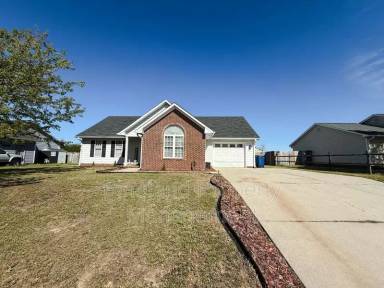 Main picture of 301 Buckeye Dr