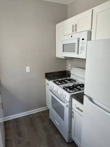 Main picture of 732-742 Washington St Apartments