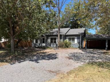 Main picture of 1213 NW Euclid Ave