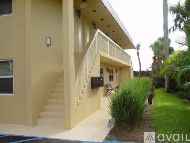 Main picture of 5500 N Flagler Dr