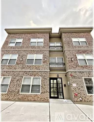 Main picture of 156 Fair St