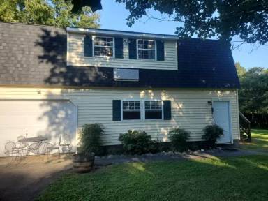 Main picture of 169 Murphys Mill Rd