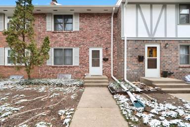 Main picture of 411 Timberwick Pl