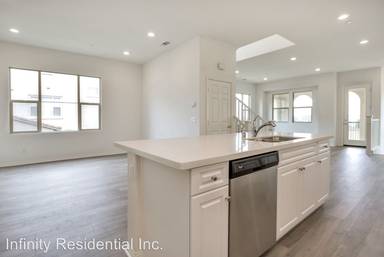 Main picture of 103 Plateau