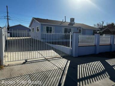 Main picture of 38508 Frontier Ave