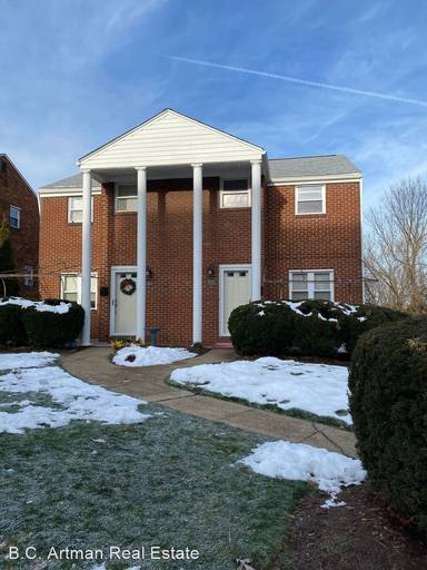 Main picture of Hillside Meadows Apartments