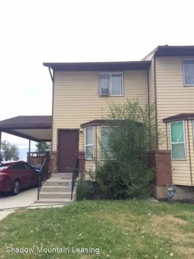 Main picture of 9027 S Corliss Ave