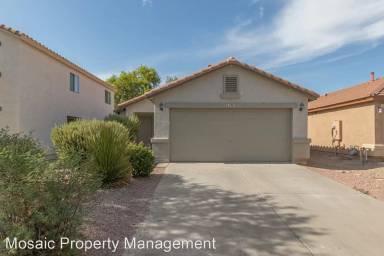 Main picture of 398 E Daniella Dr