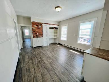 Main picture of 414 Cambridge St