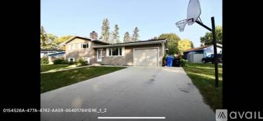 Main picture of 2810 Edgewood Dr N